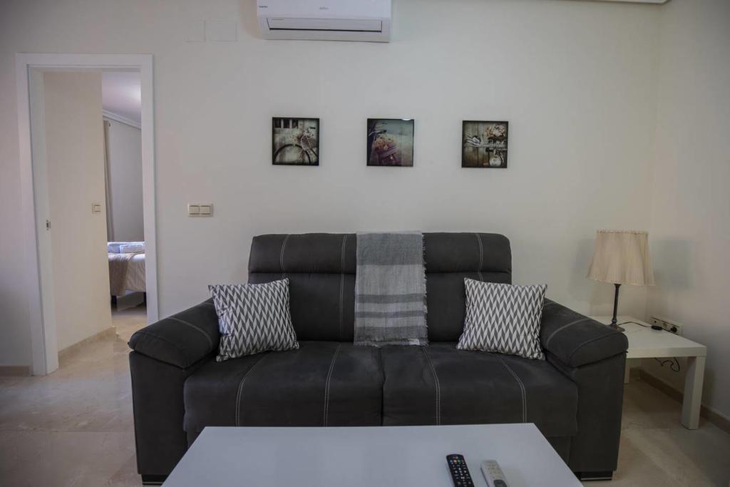Apartamento Calle Sierpes Seville Ngoại thất bức ảnh