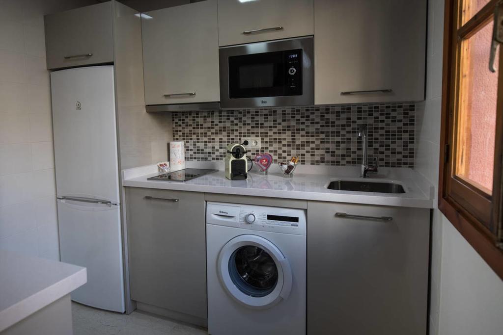 Apartamento Calle Sierpes Seville Ngoại thất bức ảnh