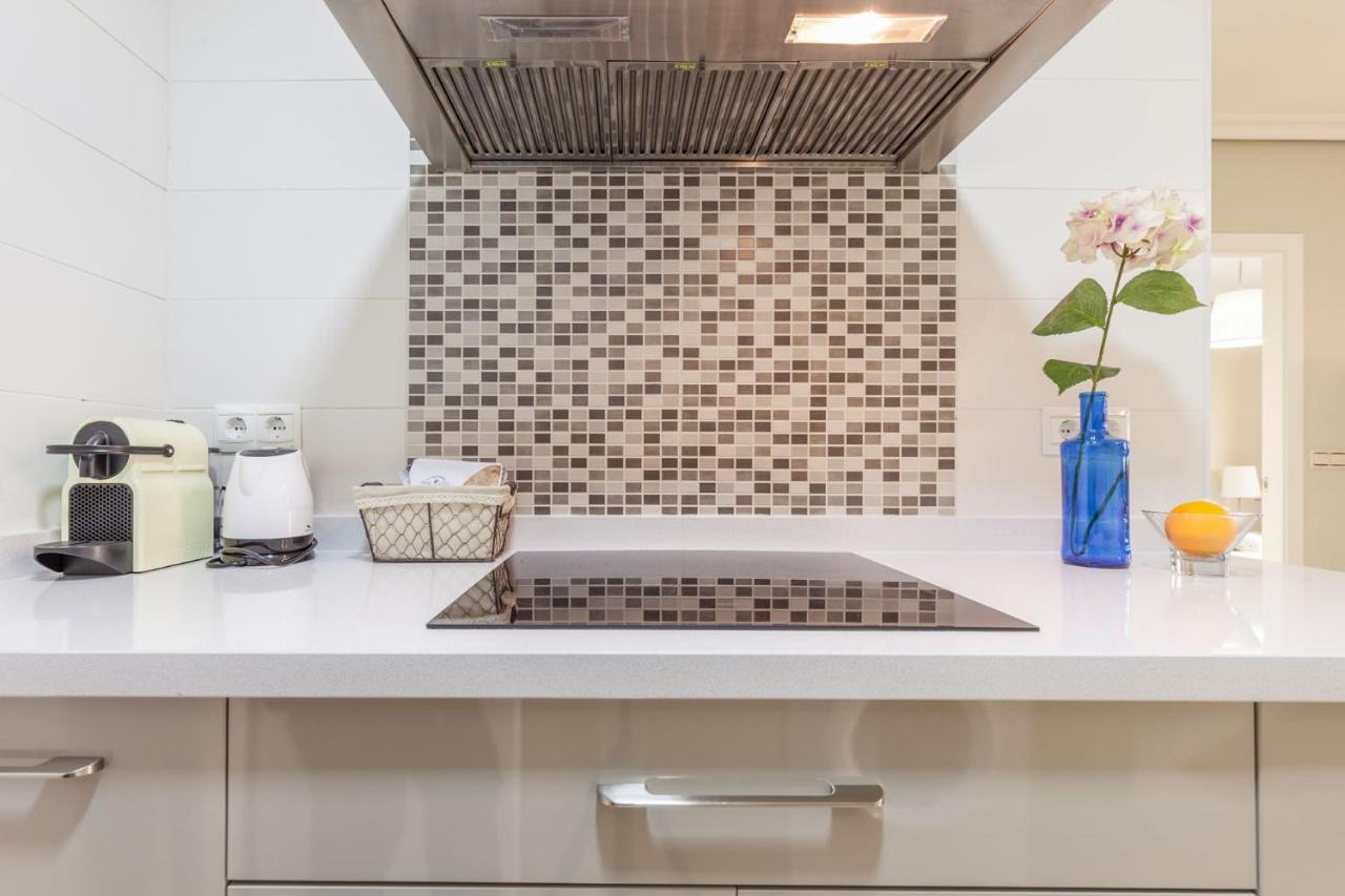 Apartamento Calle Sierpes Seville Ngoại thất bức ảnh