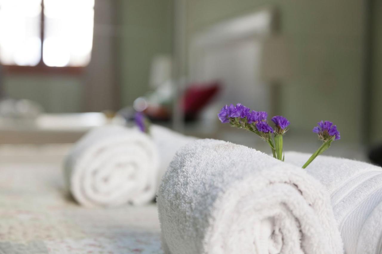 Apartamento Calle Sierpes Seville Ngoại thất bức ảnh